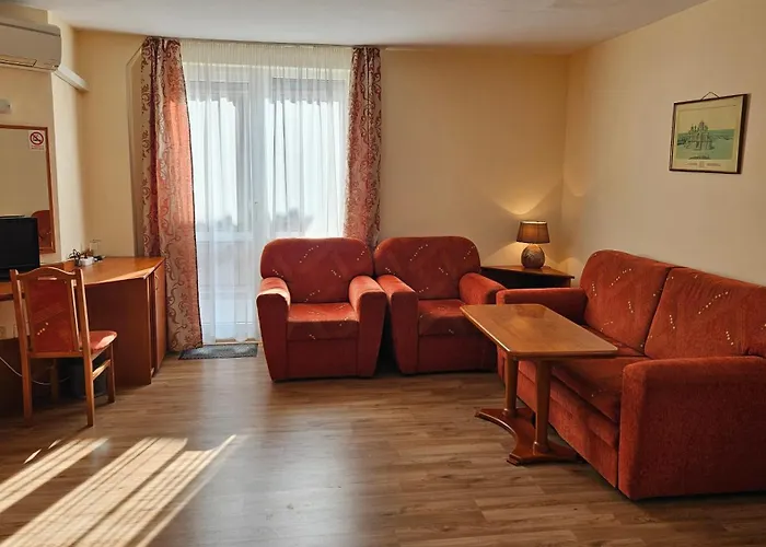 Caprice Family Hotel