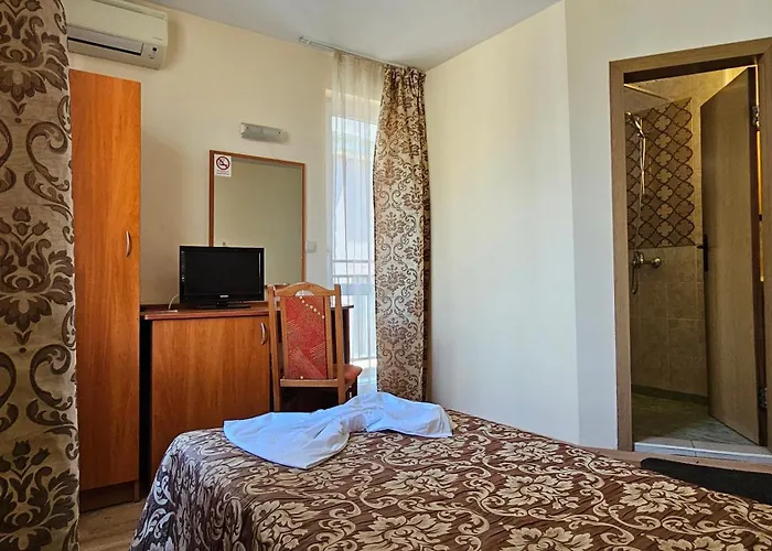 Caprice Family Hotel