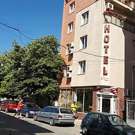 Готель Caprice Family Варна