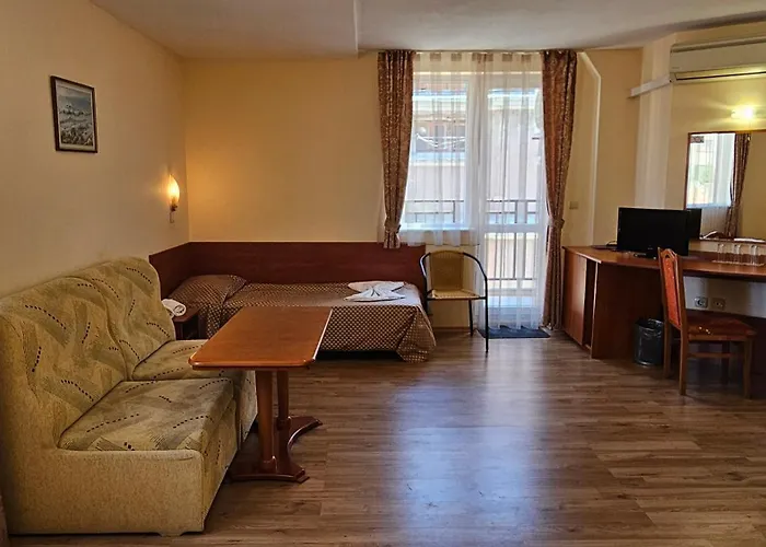 Caprice Family Hotel